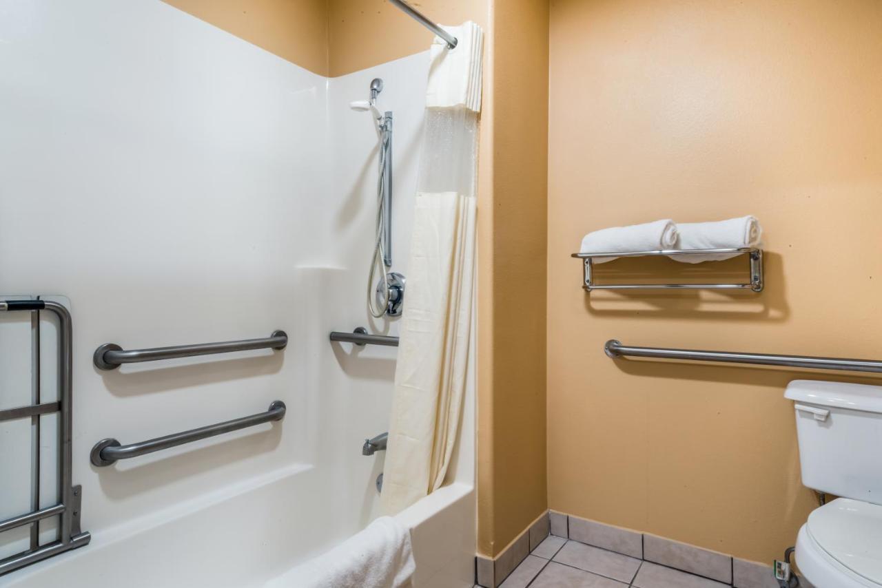 Americas Best Value Inn - Ukiah Exteriör bild